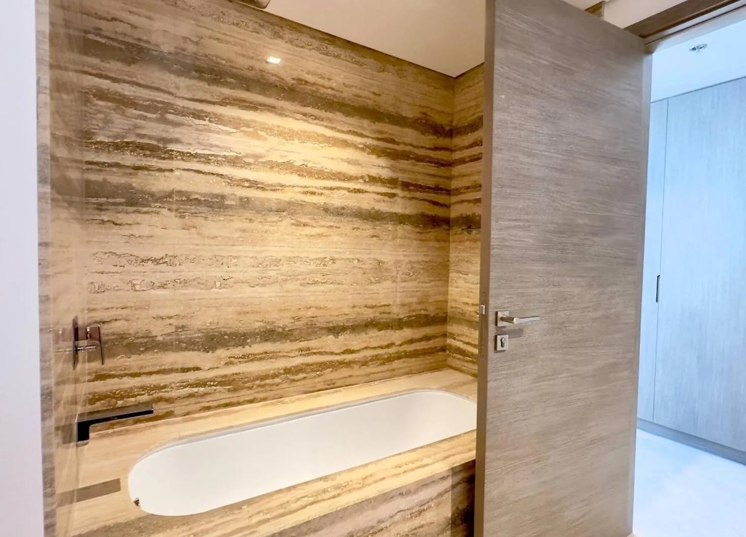 Modern & Stylish 2Br Apartment Дубай ОАЭ